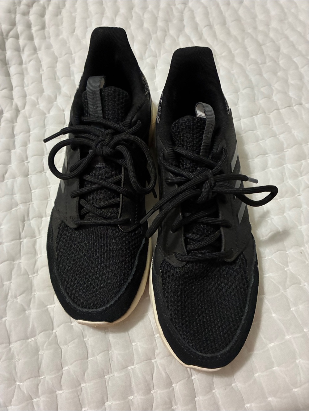 Adidas Women's QuestarStrike X size 6.5